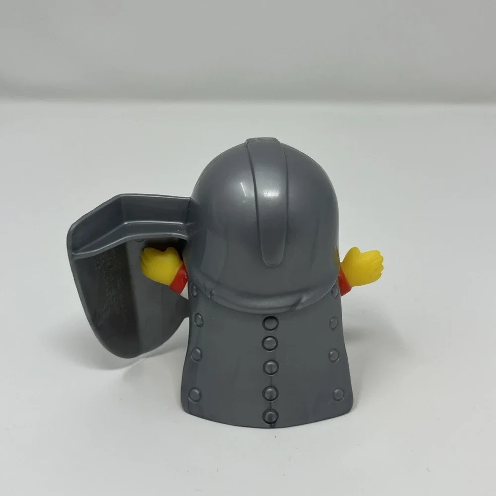 2005 Fisher Price Little People Ronald McDonald Knight 2pc Lot
